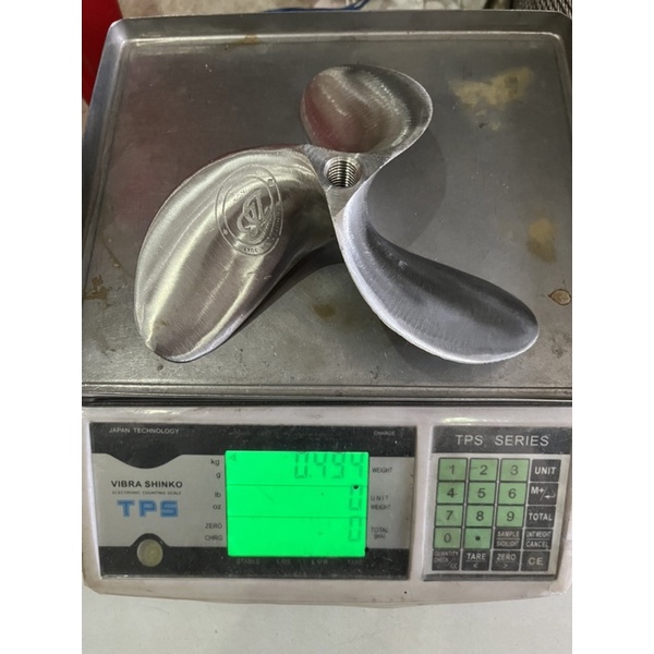 Chân vịt inox máy xăng 5hp, 5.5hp  chân vịt 3 cánh inox 316 lỗ ren 14mm, 16mm