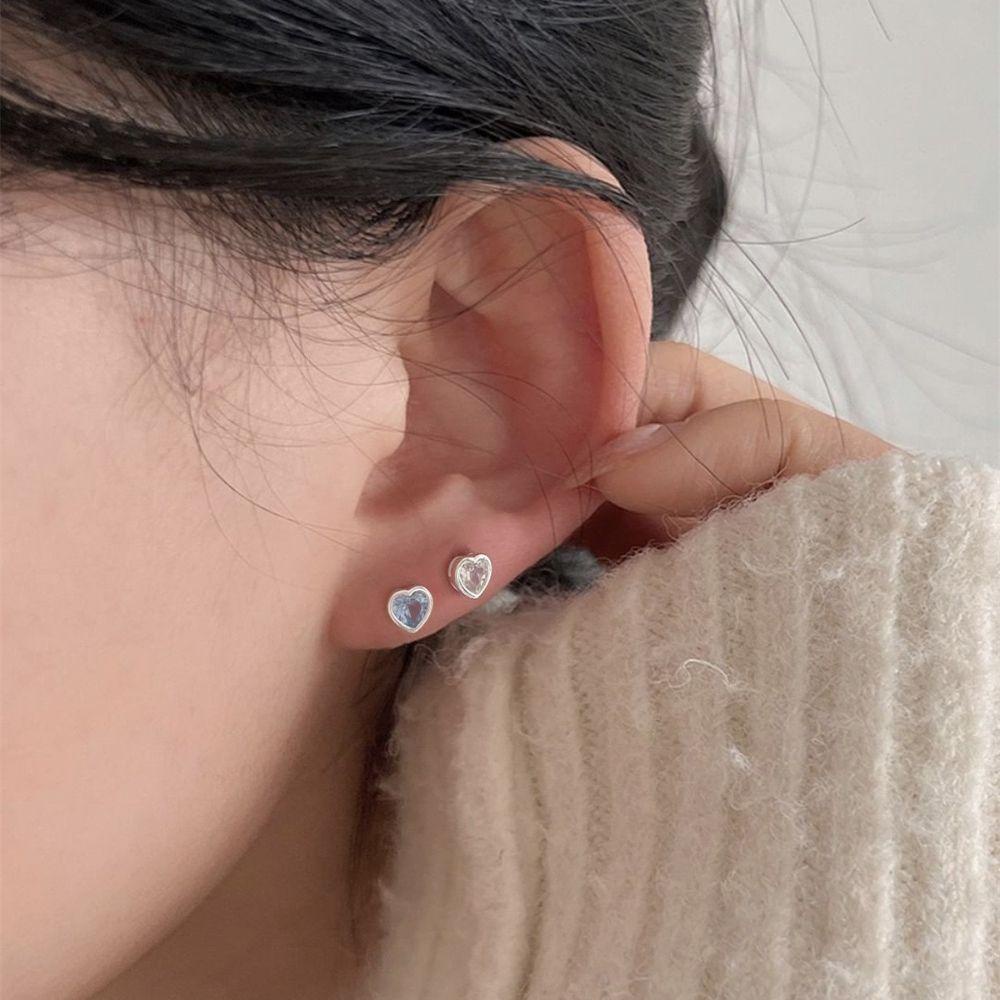 QQMALL Bông Tai Hình Trái Tim Đính Đá Chống Dị Ứng Thiết Kế Tối Giản Thời