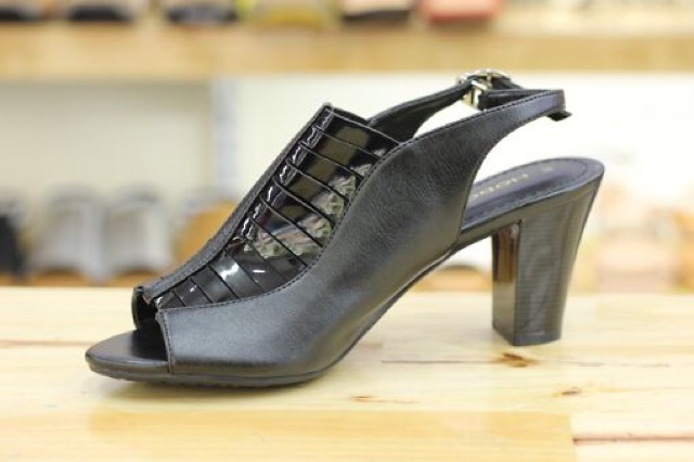 Giày Sandal giả bốt 7p VNXK