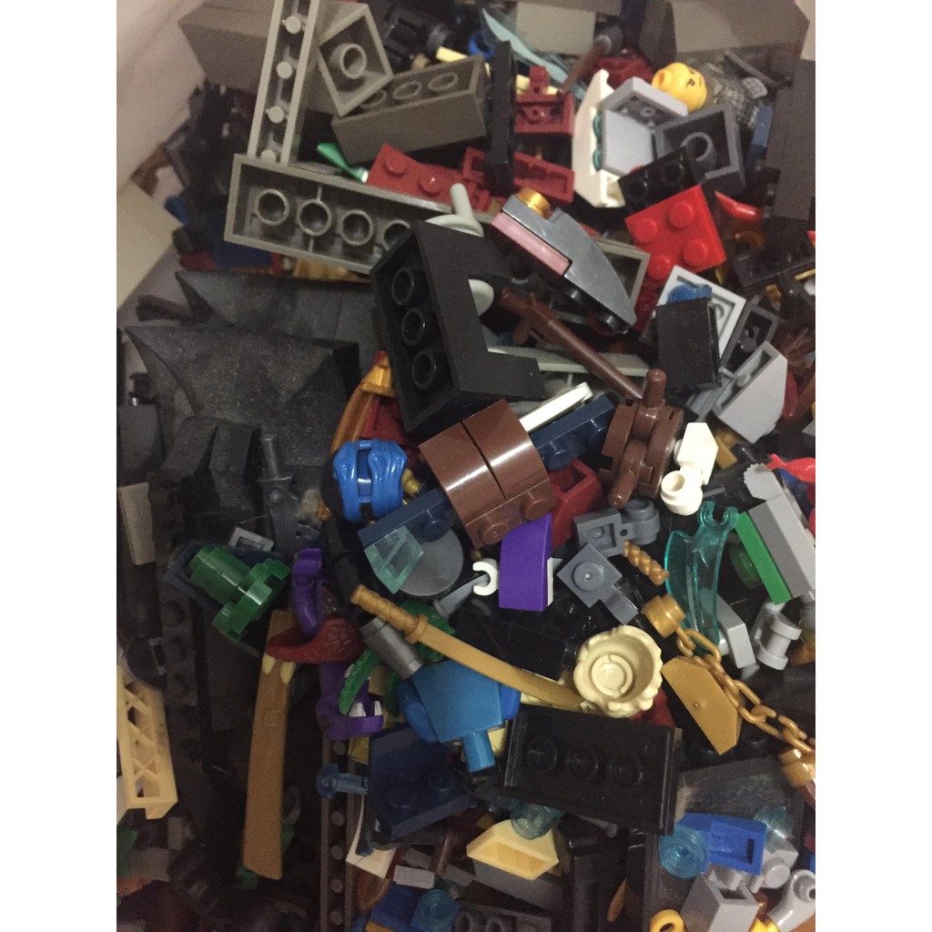 Đồ chơi lego bán theo cân
