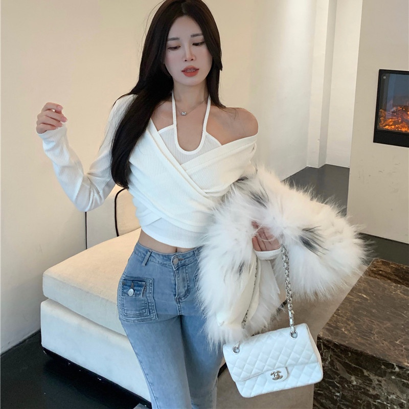 Áo kiểu hở vai thiết kế thời trang sành điệu dành cho nữ