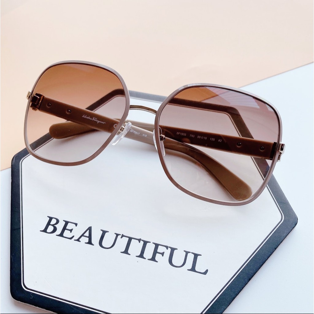 Kính mát Salvatore Ferragamo SF150S  màu cafe sữa hiếm hot ⚜️Hàng Authentic⚜️