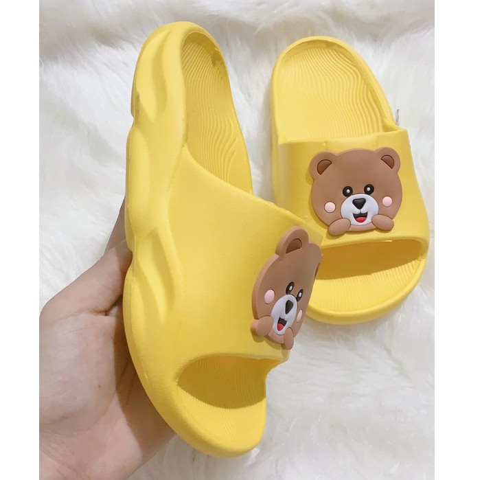 [𝐍𝐄𝐖] Dép Quai Ngang Siêu Nhẹ Hình Mặt Chú Gấu Cực Cute Dành Cho Bé, 3 màu Full size 31-35