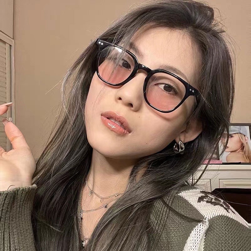 Mắt Kính Gọng Đen Trong Suốt Phong Cách Hàn Quốc Dễ Phối Đồ