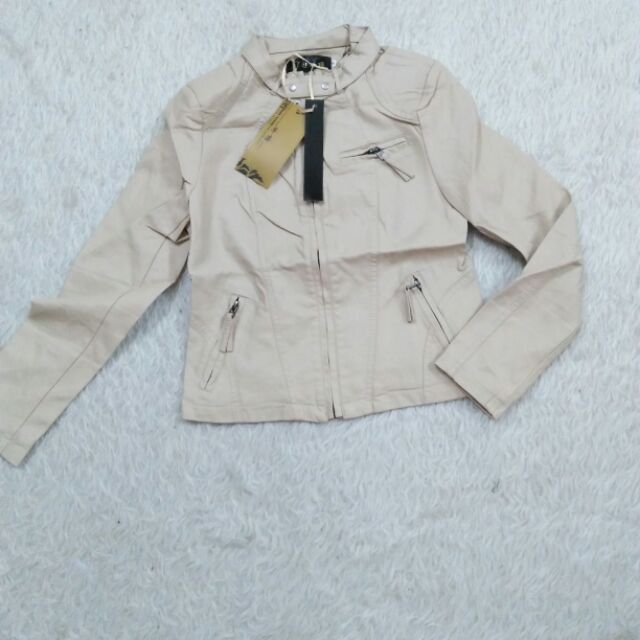 Áo da qc cổ trụ
