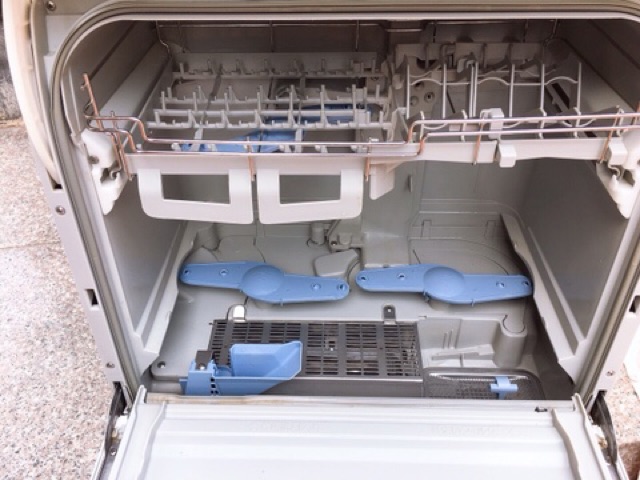 Máy rửa bát Panasonic TR5 date 2011/2012 Econavy