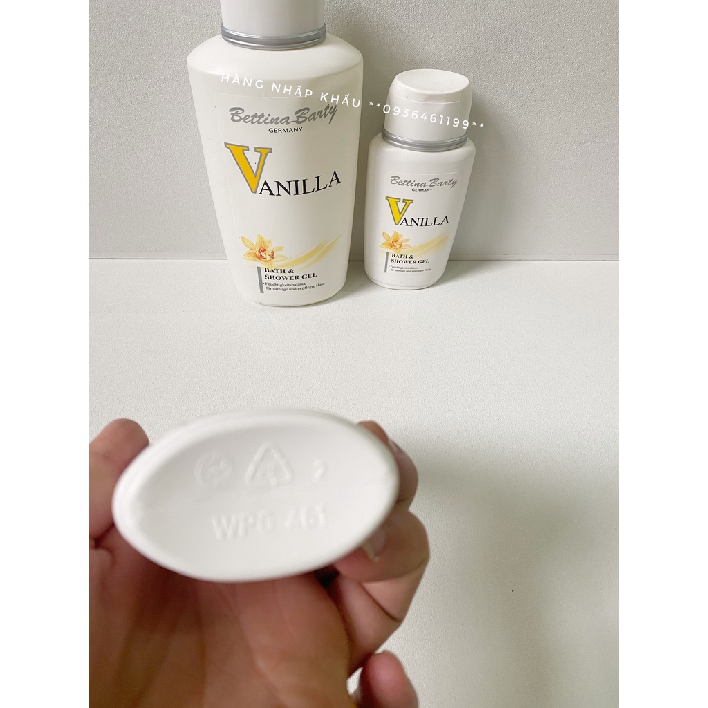 Chai to 500ml Sữa tắm Vanilla hương hoa Vani 500ml- Đức