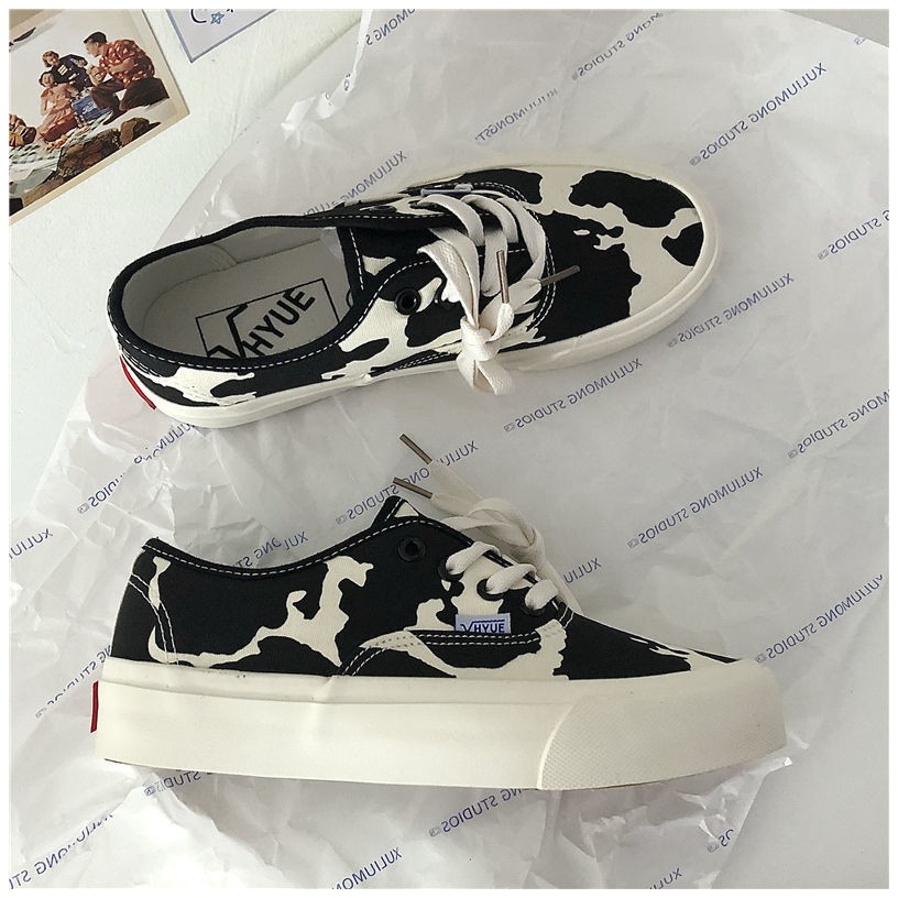 Giày sneaker vải canvas thời trang sinh viên năng động dành cho phái đẹp | BigBuy360 - bigbuy360.vn