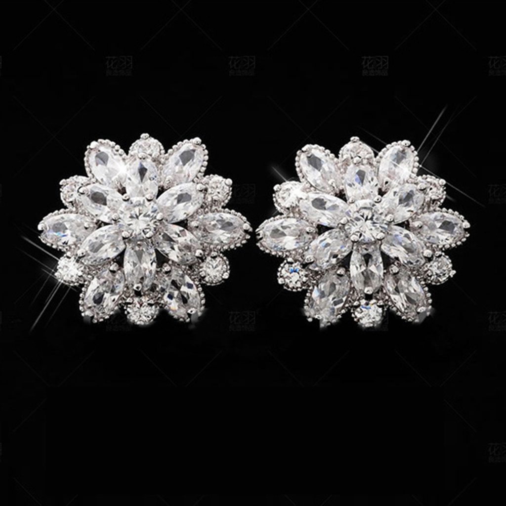 Bông tai đính đá zircon thiết kế thanh lịch cho cô dâu