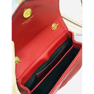 Túi xách kẻ V full box cực đẹp