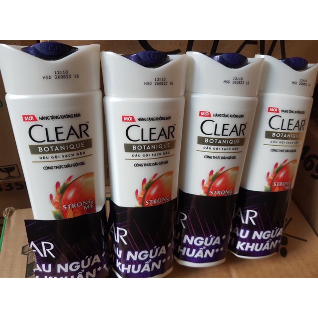 Dầu gội đầu Clear Thảo Dược 140g