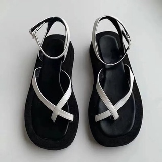 Dép Sandal Xỏ Ngón