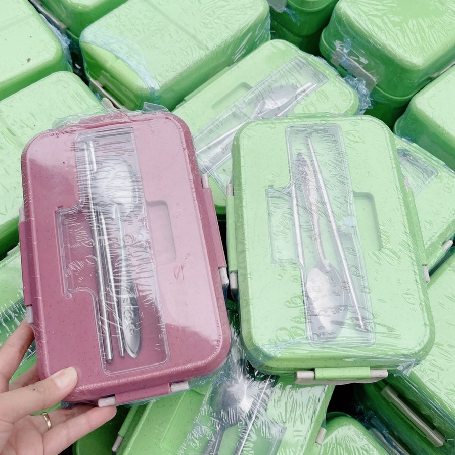 Hộp Đựng Cơm Chia 3 Ngăn Lúa Mạch Giữ Nhiệt - Tặng Kèm Đũa Thìa Inox - Dùng Được Trong Lò Vi Sóng