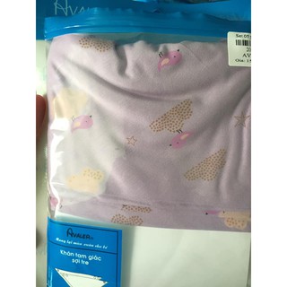 yếm tam giác avaler