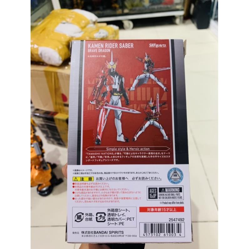 Đồ chơi mô hình SHF KAMEN RIDER Saber Brave Dragon