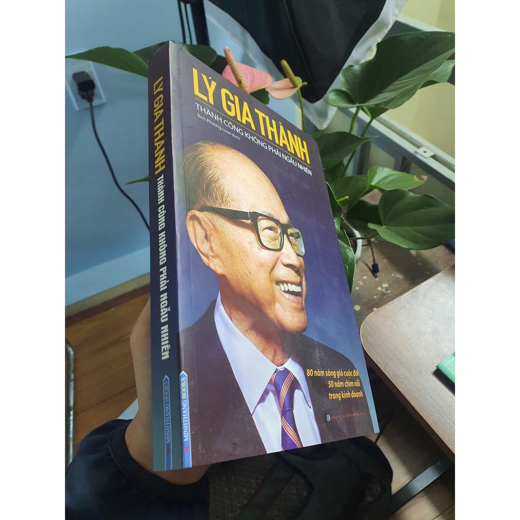 Sách Lý Gia Thành Thành công không phải ngẫu nhiên