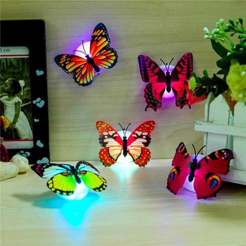 Đèn LED hình con bướm xinh xắn
