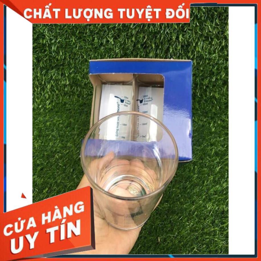 Bộ 2 cốc chia vạch cao cấp Ocean + 2 thìa inox - Quà tặng từ Ensure Gold