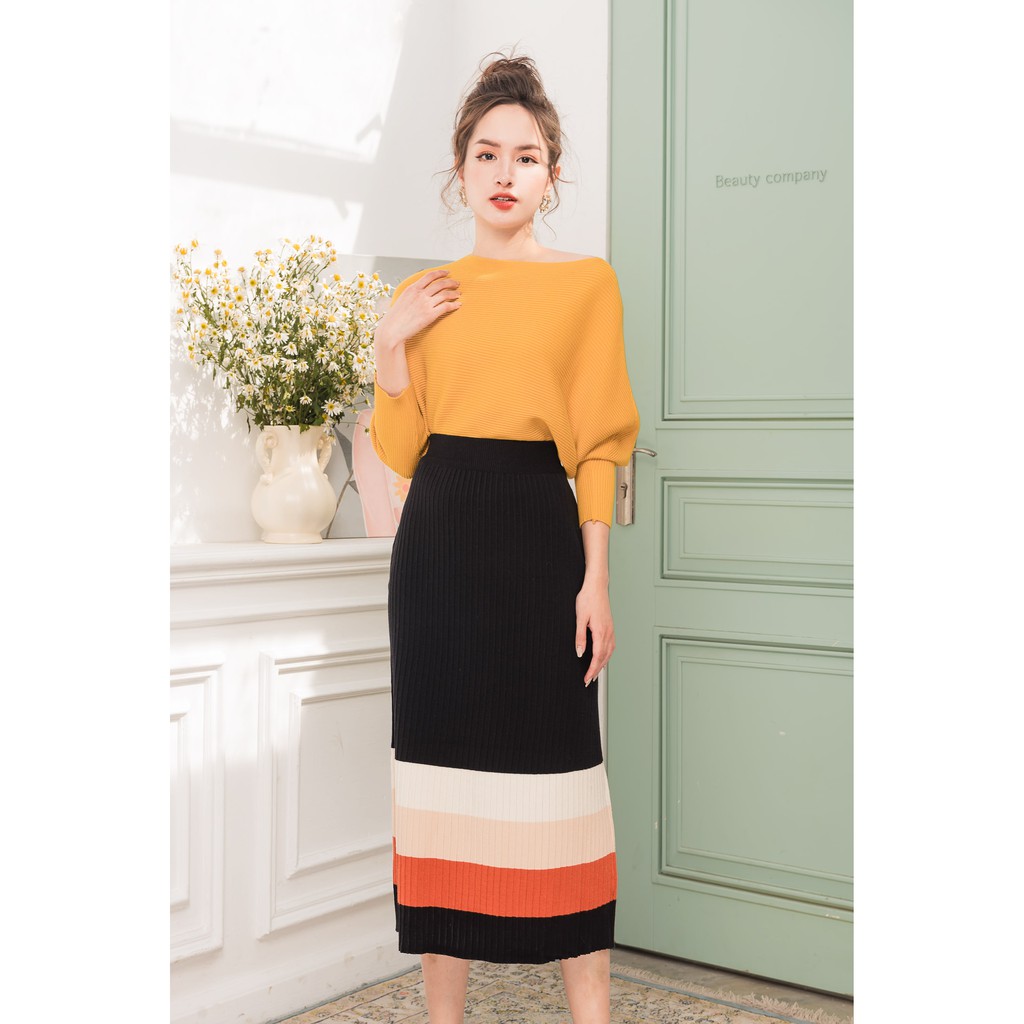 KOKA Áo len tay dơi tăm ngang 04302