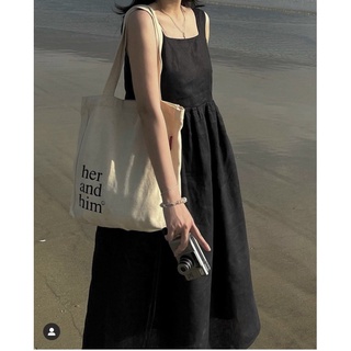 Đầm maxi đen 2s hở lưng