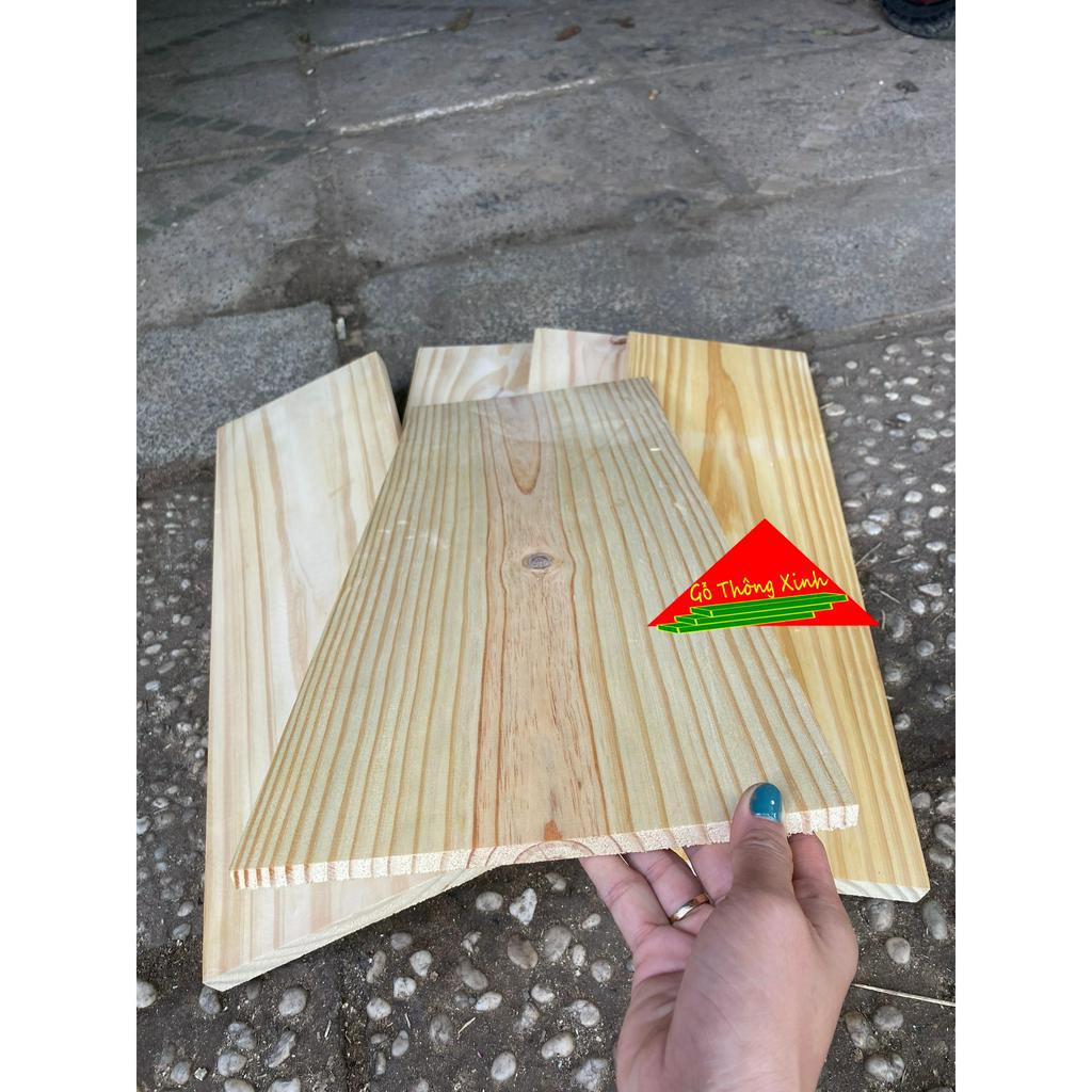 Tấm gỗ thông rộng 20cm, dài 60cm, dày 1cm đã bào láng đẹp 4 mặt thích hợp ốp tường, trang trí,làm loa bluetooth, DIY