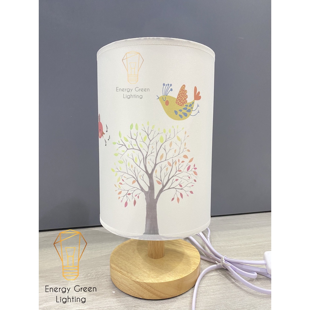 Đèn Bàn Trang Trí Energy Green Lighting Kiểu Dáng Cổ Điển Thân Gỗ DB-616 9 Mẫu Phong Cảnh Thiên Nhiên - Đã Bao Gồm Bóng