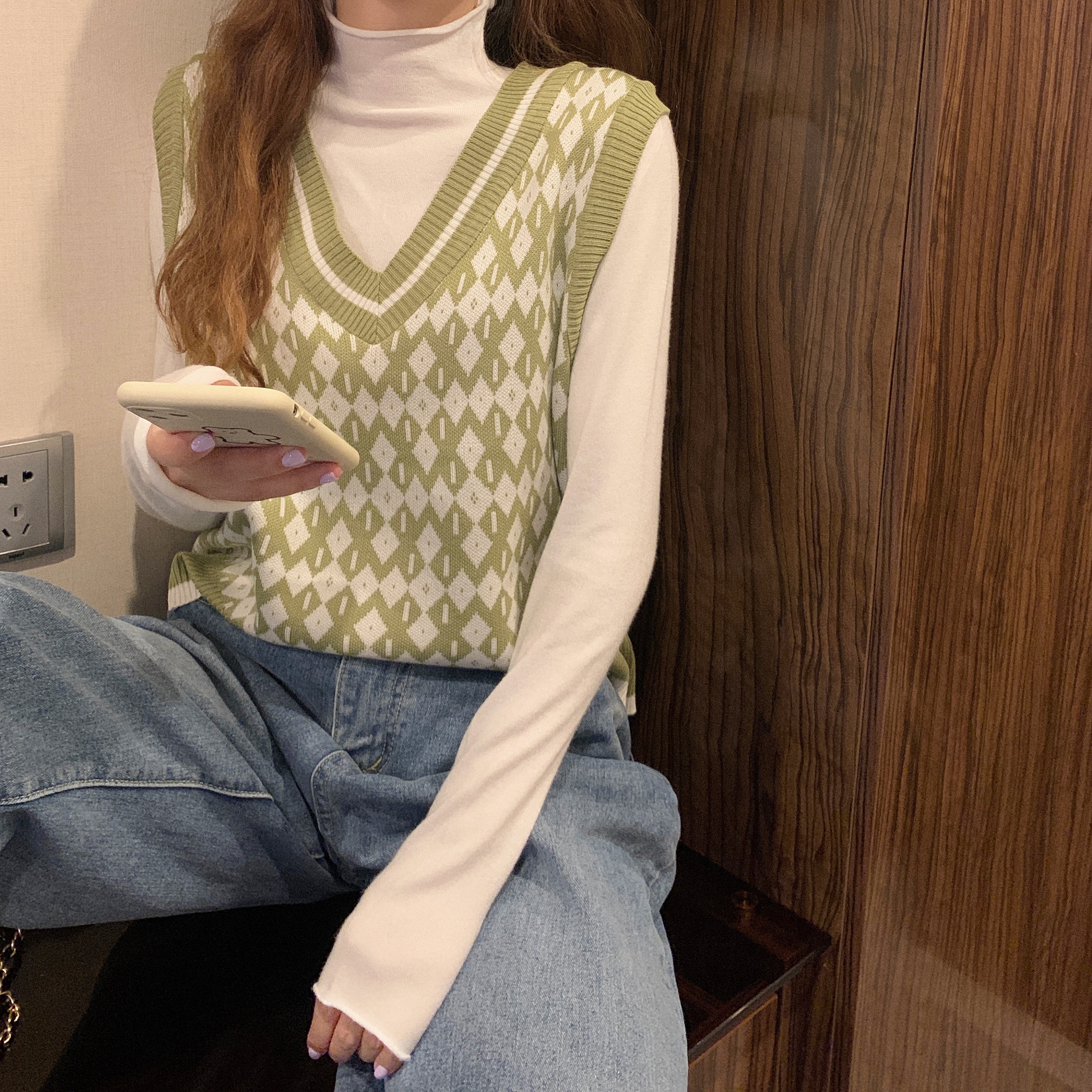 Áo Len Nữ Không Tay Cổ Chữ V Dáng Rộng Phong Cách Hàn Quốc | BigBuy360 - bigbuy360.vn