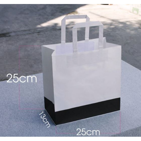 Combo 20 túi giấy đựng quần áo size 25cm x 25cm x 13cm (mẫu số 2)