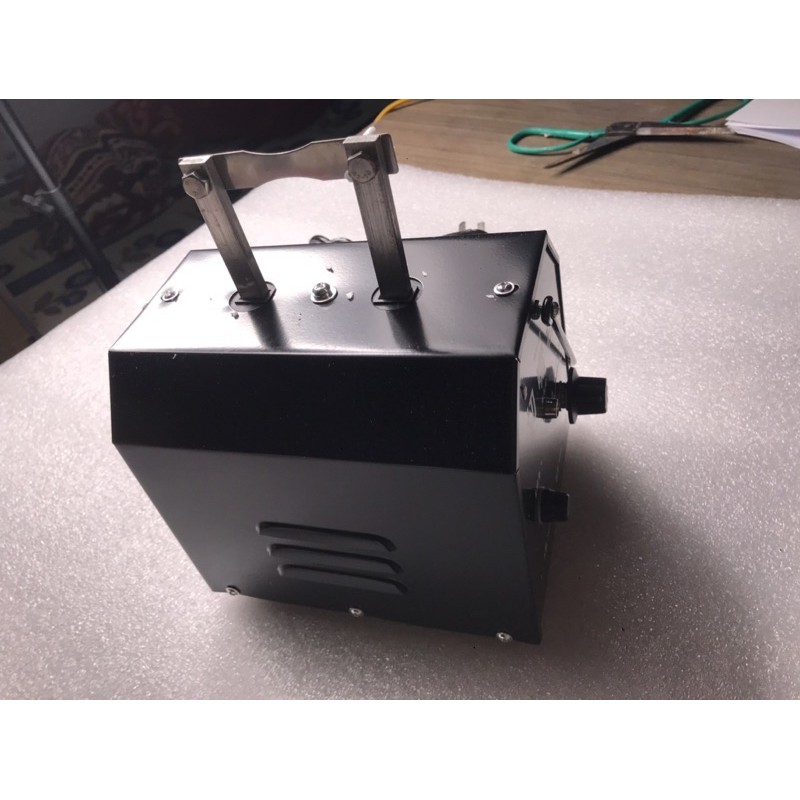 Máy Là Mỏ Gà - Máy Cắt Mỏ Gà Trong Chăn Nuôi Lõi đồng bền bỉ mạnh mẽ công suất cao