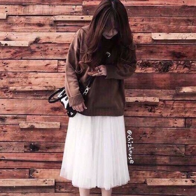 Chân váy Midi Cara Skirt thiết kế kiểu công chúa hàng nhập quảng châu sau lưng bo chun co giãn váy màu trắng và màu đen | BigBuy360 - bigbuy360.vn