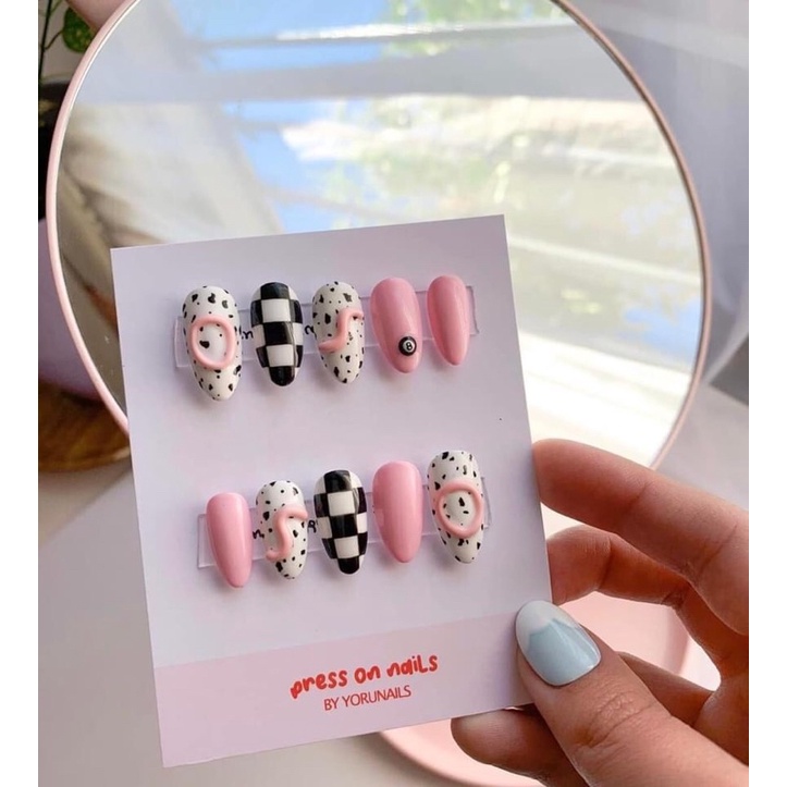 Móng úp thiết kế : Mẫu Thiết Kế Vẽ Hoạ Tiết Nổi + Keo Dũa - Lylia Nail Story