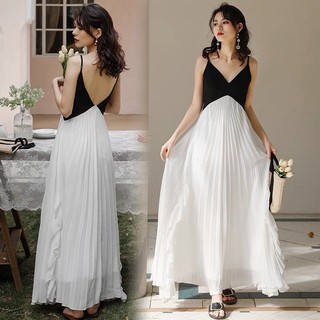 Váy maxi xếp ly phối màu đen trắng