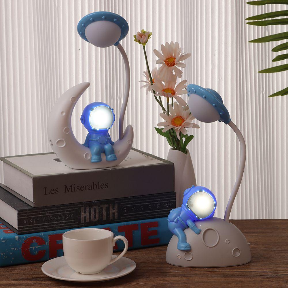 Đèn Ngủ Led Hình Phi Hành Gia Có Thể Sạc Lại