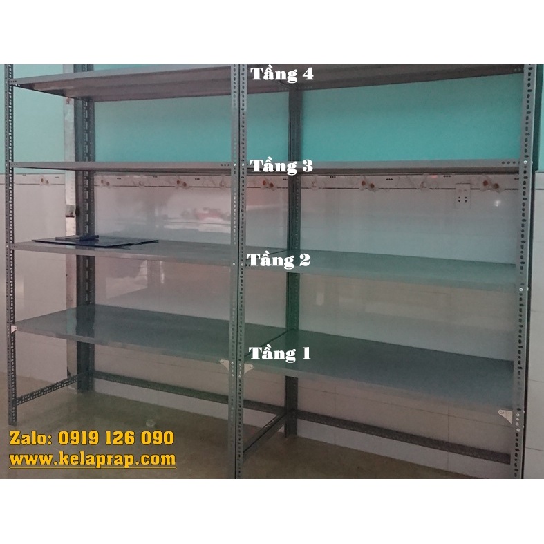 Combo 2 thanh La D3 . Thanh dẹp 1 dãy lỗ dùng để nẹp bên hông kệ sắt V lỗ đa năng. Nhiều quy cách