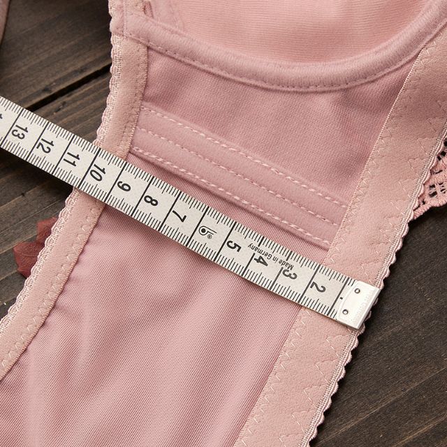 Bộ đồ lót có gọng mút dày 5cm