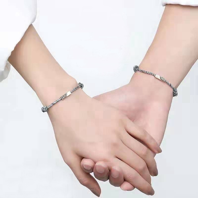 Cặp vòng tay dây bện có nam châm độc đáo dành cho cặp đôi