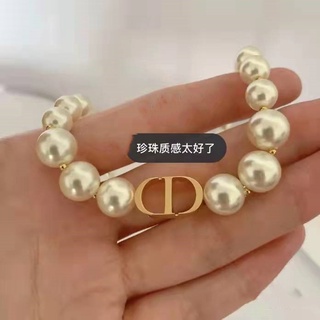 Vòng cổ chocker/ Khuyên tai dạng xỏ ngọc trai nhân tạo lớn mặt hình chữ CD thời trang sang trọng