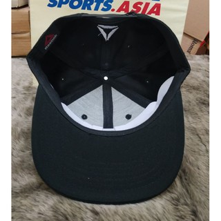 Mũ snapback Reebok RB01