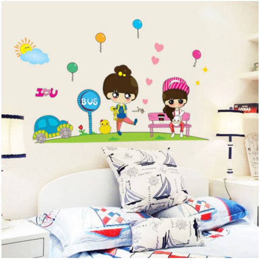 Decal  trang trí những cô gái hoạt hình đáng yêu
