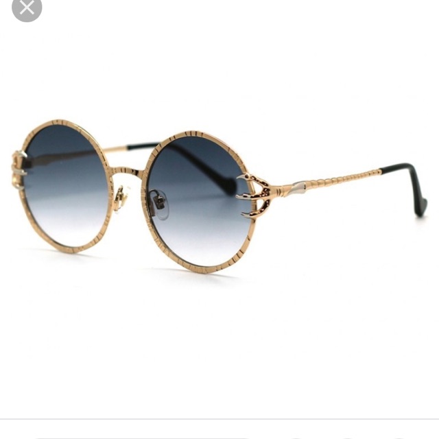 Kính hiệu Marc Jacobs
