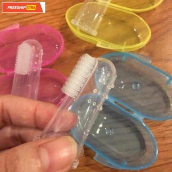 Tưa lưỡi cho bé