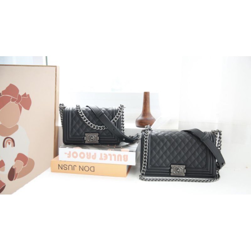 Túi xách nữ CN boy khóa chì lót đỏ kèm code fullbox