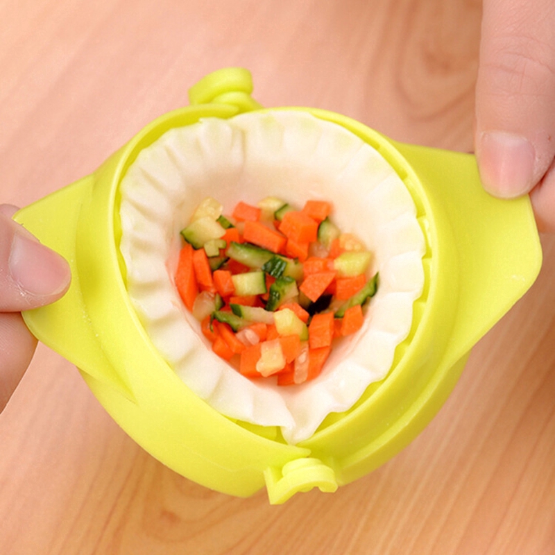 Creative Plastic Make Dumplings Mold/ Convenient Practical Handmade Dough Maker/ Home Kitchen Gadget