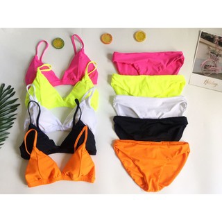 Bikini tam giác sexy