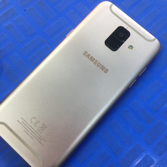 Samsung a6 hàng công ty likenew 99% | BigBuy360 - bigbuy360.vn