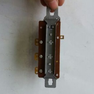 Công tắc quạt bàn 3 số