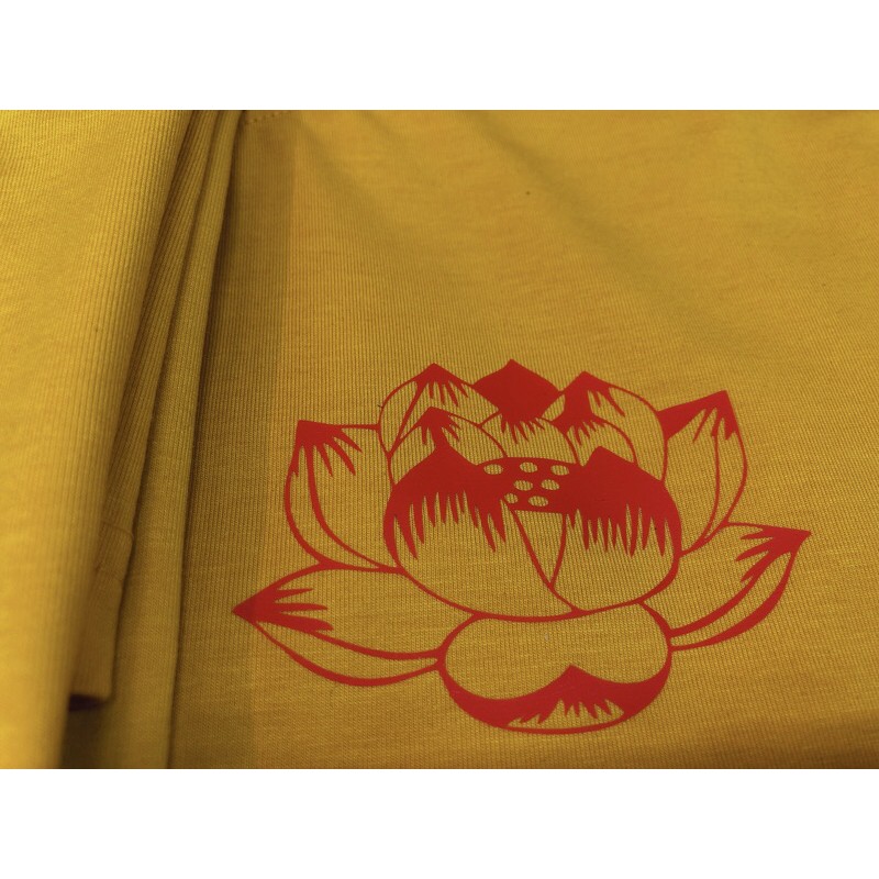 LOGO in ủi áo trực tiếp hình hoa sen