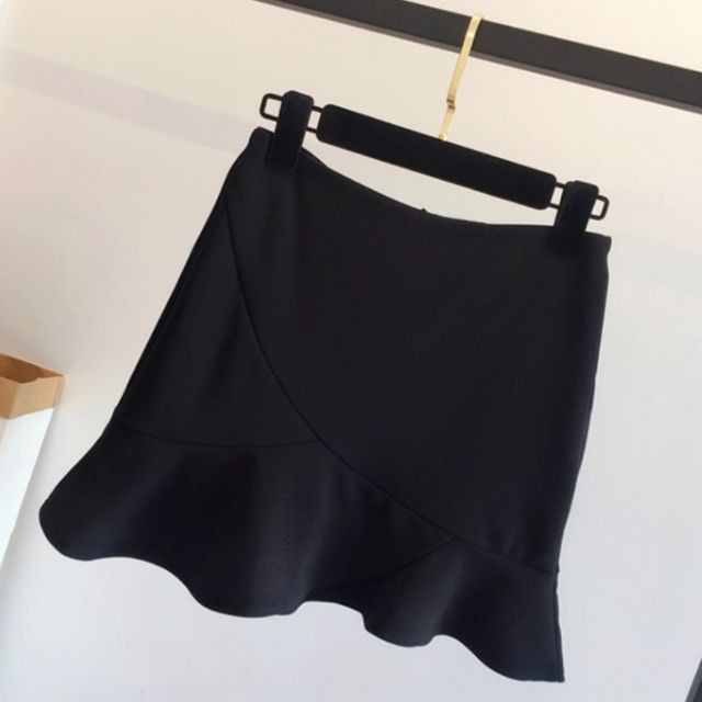 Chân váy đuôi cá dáng ngắn | BigBuy360 - bigbuy360.vn