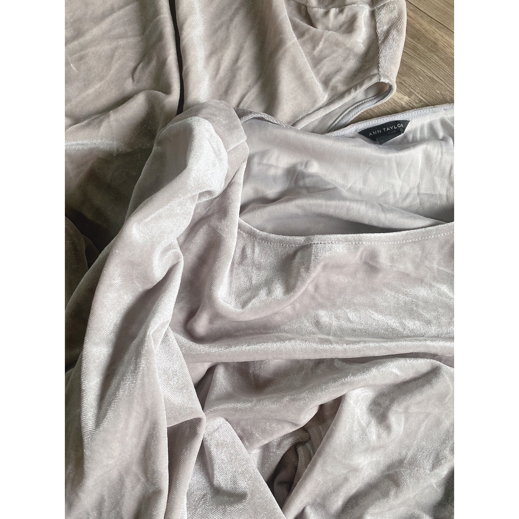 Áo nhung nữ xuất dư ANNTAYLOR