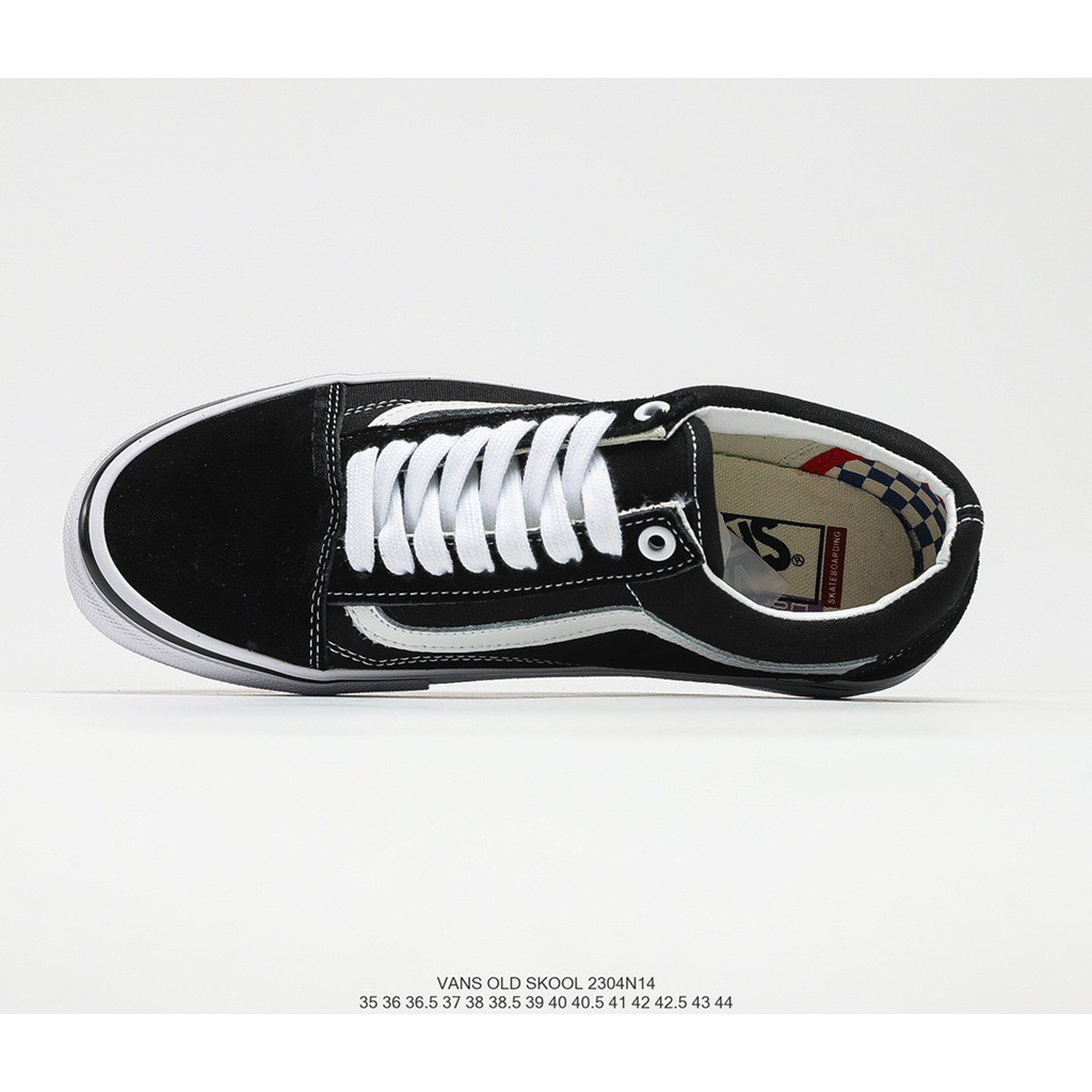 On hand vans old skool low cut sneakers shoes dành cho nam và nữ giày